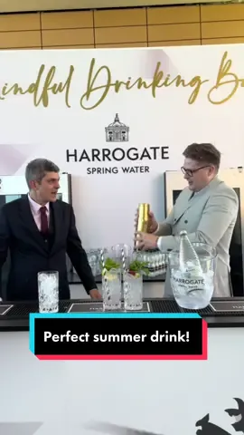 #ad The perfect alcohol free cocktail for summer! A Jubilee Spritz with @Harrogate Spring 🍹🍋