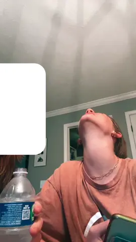 @charlotte.d.lawrence HEL O