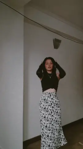 following the trend❤️#tiktoktrend #goviral #follow😚 #foryourpage #dance