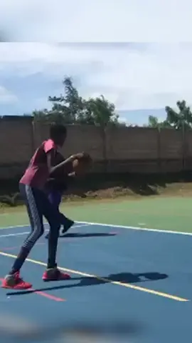 Legs longer than my future 💀😭 @Lostcharmbasketball/ig #basketball #dunk #longlegs
