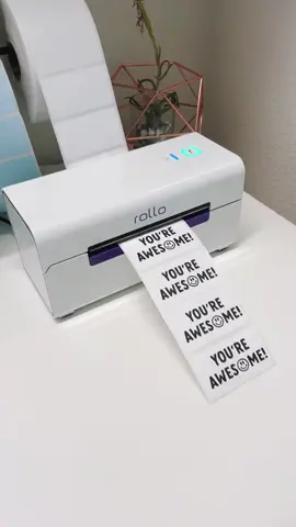 Show your business a little self-love with Rollo. #diylabels #rolloprinter #rollowireless Video by @contradesignco