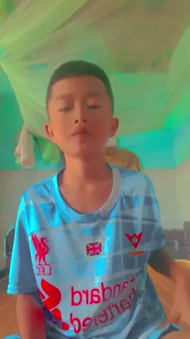 cùng đú trend mà nó lạ lắm 😂🤣#xuhuong #anchua nhà hết trái gì nên ăn tắc nói nó chua gì đâu#ytb