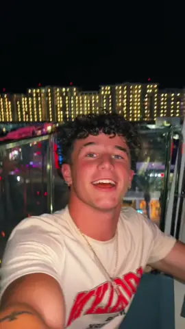 Ferris wheel date? 🤧 #fyp