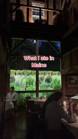 6 course meal, party of 1 #whatiate #comewithme #pov #dayinmylife #solo #whitebarninn #vegetarian #healthy #mindfulness #travel #newengland #🦞