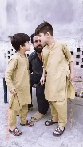 😂Mera qarza wapis kar...😁 #lalagee786