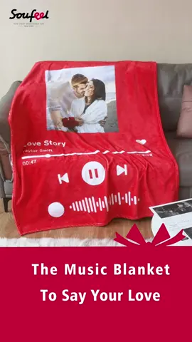 He love it so much 🥰😆#spotify #personalisedgifts #couple #soufeel #fyp