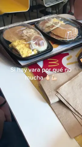 #jutiapanecos #guatemala🇬🇹 #macdonal #desayunos #dategustooo