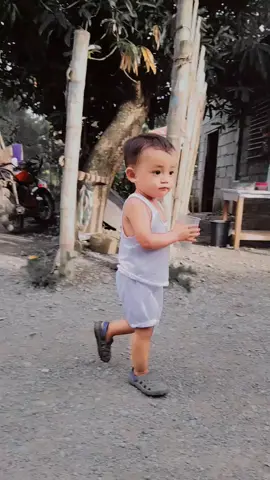 bebe Axl namin sipaggg