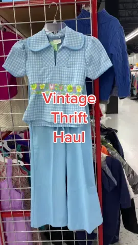 Some vintage finds from today. ❤️ #thrifthaul #thriftfinds #thrifted #thrifttok #vintage #vintageclothes #vintagestyle #fyp