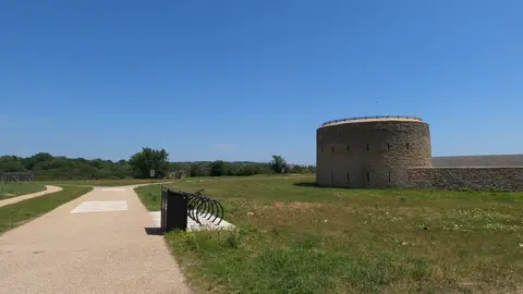 Fort Snelling, Minnesota: definitely recommend! They had tons of awesome staff wating in each room to explain the history of the base! It was so much fun! #military #militarybase #Minnesota #army #armybase #fort #fortsnelling