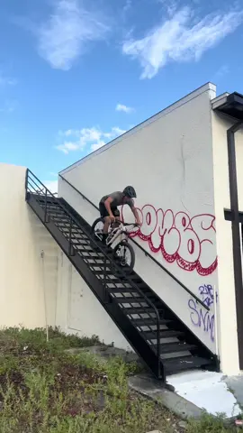 @zack_k14 vs. Stairs #mtb #stunt #jump
