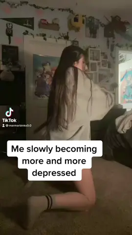 I might get hate for this but I like spreading the normalcy of taking meds! :) I can make so many of these videos 😭 #fyp #antidepressants #MentalHealth #lexapro #medication
