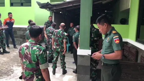 Kunjungan kerja bos” dari KODAM IV DIPONEGORO & ZIDAM IV DIPONEGORO ke Kantor KORAMIL Bawang #tni #tniindonesia🇮🇩 #tnipolri #joji #nkri