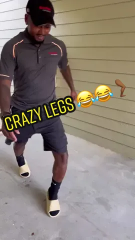 This man so funny😂😂 #lunchideas #baeslunch #grilledchicken #mealprep #greenbeans #ideasforlunch #quicklunch #easylunch #fyp #happymanhappylife #truckdriver #truckdriverlunch #founditonamazon #smile #blacklove #Love #simplelunchideas #questionofthenight #couplestiktok #couplesoftiktok #gfs #dance #bigboygetontheroof #wouldyourather
