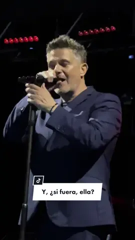 Y, ¿si fuera, ella?, Alejandro Sanz en directo. #alejandrosanz #music #sanz #fyp #as @alejandrosanz