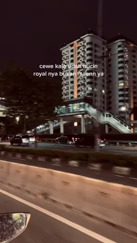 cwe kl uda cinta siap menghidupi😭😭