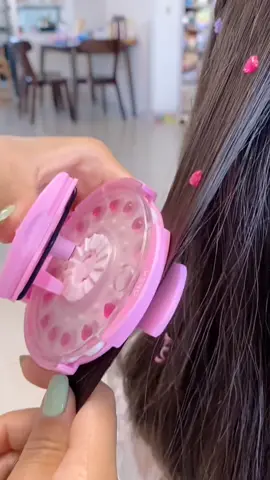 It makes you a princess😘😘#hairstyle #hairtool #hairgems #hair #kids #satisfying #viralvideo #fyp #foryou