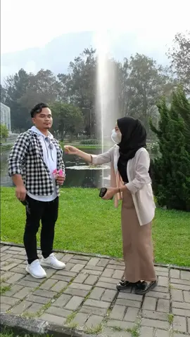 Kalo sombong kek gini Dosa gak yah😢 bantu subrek yutub babeh donk teman2😍 ( yutub: Gusmanade Official Team )