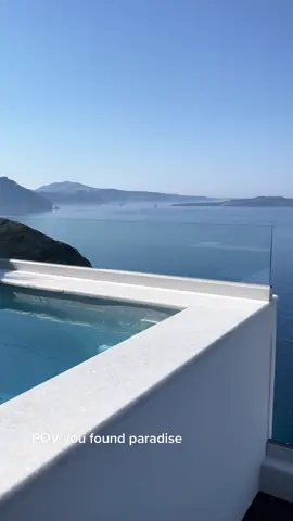Only the babes manifesting Santorini will see this