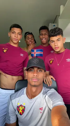 Zenha com os irmãos, sei nem que país é esse 🤣🤣 #foryou #fy #viral @nando_s7 @italoolucas05 @Patrick Jorge @Isac_Silva