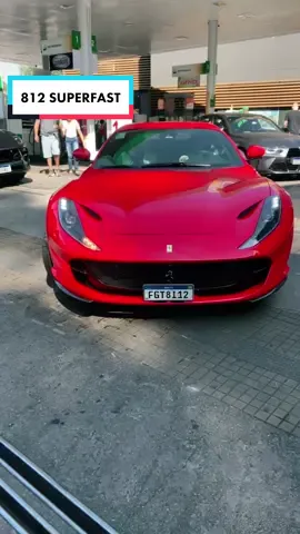 FERRARI 812 SUPERFAST 🏎😍  #ferrari #812superfast #italy #red #sport #esportivo #cars #tiktok #viral #video