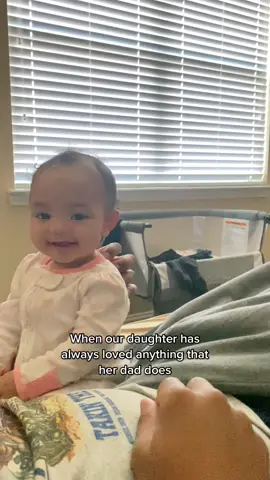 She looked so little here😭 #babygirl #daddydaugther #daddysgirl #happybaby #laughingbaby #smirkbaby #family #familypage #dads
