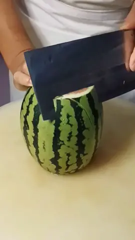 #viral #satisfying #fruit #asmr #lifehacks #oddlysatisfying #cool #hacks #asmrsounds #USA #foryoupage #ideatimes #relax #trick #fyp #foryou #fypシ