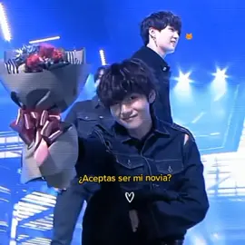 Yoongi atrás se ve muy atractivo,más de lo q ya es. #fyp #fypシ #fypシ
