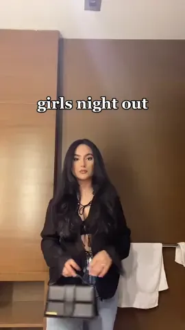 girls night out 🤪💫 #ootn #ootnight #yyc #outfitinspo #outfitofthenight