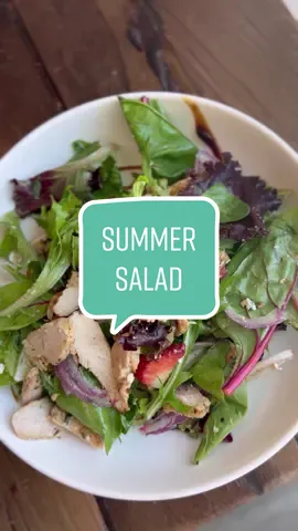 This is your sign to add strawberries to your summer salad 🍓#cookingasmr #loadedsalad #saladrecipe #summersalad
