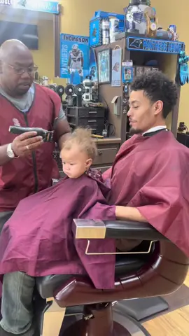💈His first haircut... he wasn't happy💈#birthdayboy #finallyahaircut #baldhead