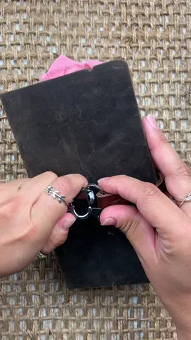 NEW JOURNAL UNBOXING 🤎 Thank you @mommasjunkjournal He’s beautiful!! #junkjournal #journaling #scrapbook #unboxing  #fyp