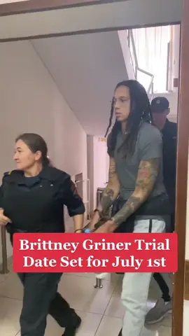 #BrittneyGriner faces a maximum of 10 years if convicted 🙏🏽 #FreeBrittneyGriner #russia #WNBA #REVOLTBlackNews