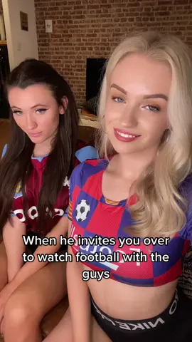 Who do you support?⚽️ @amiejayne98 #notviral #trending #accountant