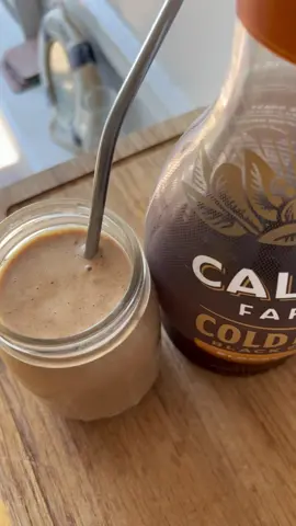 protein coffee >> #califiafarms #califiacoldbrew #proteinpowder #proteinshakes