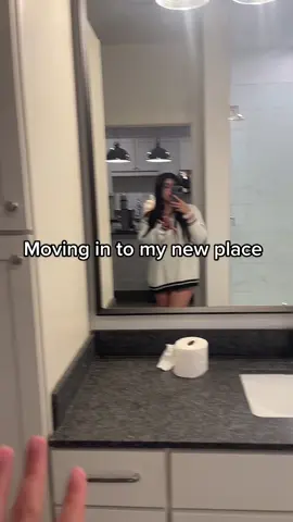 Moving to a new place always feels like this lol