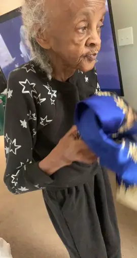 🥰 #dementiaawareness #funnyvideos #grandma