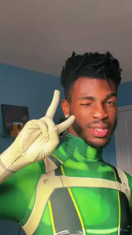 MY COSPLAY IS FINALLY HERE 🤩 dc: @Justin Bowen (he/him)  #cosplay #blackcreators #blackcosplayer #froppy #mha