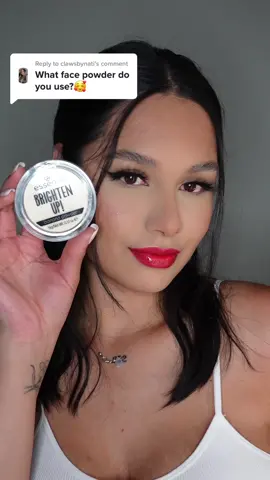 Reply to @clawsbynati  @essence cosmetics Brighten up banana powder 🤝🏼 #healthadepopit #makeuptips #facepowder #fyp #drugstoremakeup #makeupfinds