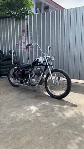 Royal Enfield 500 Chopper #royaenfield #royalenfieldthailand #royalenfieldcustom #royalenfield500 #okeasyshop