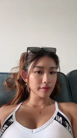 ✌🏼