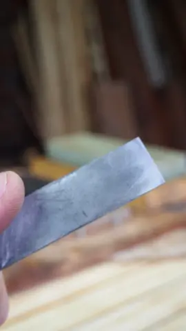 Razor Sharp Chisel in 60s #woodtok #chisel #sharp #satisfying #fyp #woodwork #asmrsounds
