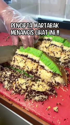 Martabak sultan paling tebel yang pernah ada!! #martabak #martabakmanis #martabaksultan #serunyaliburan #serunyakuliner #hendryjonathan #kulinerviralindonesia #eattheemoji #menusayur @martabakdjuara