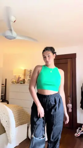 Luv parachute pants🪂<3