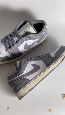 Jordan 1 Low “Vintage Grey” 🤩❤️‍🔥 #foryou #jordan1lows #sneakers #australia #sydney #foryoupsge #jordan #jordan1 #jordan1low #Vintage #jordans