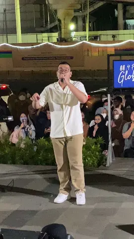 Kadang kita baru sadar sangat mencintainya ketika org itu sudah pergi.. 🥺 @Kaleb J #noiknow #sarinahthamrin