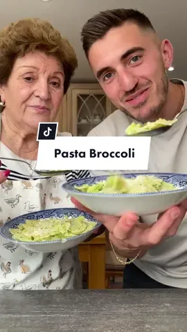 the simplest & tastiest pasta w/nonna #nonna #nonnaskitchen #cookingwithnonna #pastagrannies