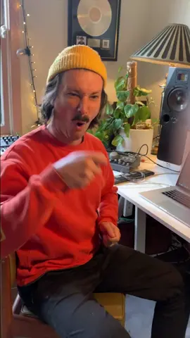 Check out how we made our new track I Saw You! And then go listen to it ⚡🕺           #artvsscience #electronicmusic #ausmusic #newmusic #dancemusic #producer #isawyou