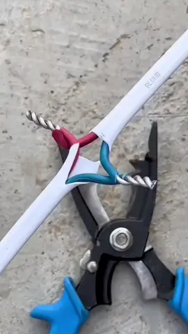 No solder wire twisting