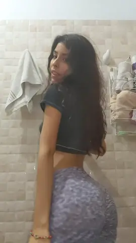 ⚠️⚠️FAKE BODY⚠️⚠️ No sé q hice ahí jsjaj